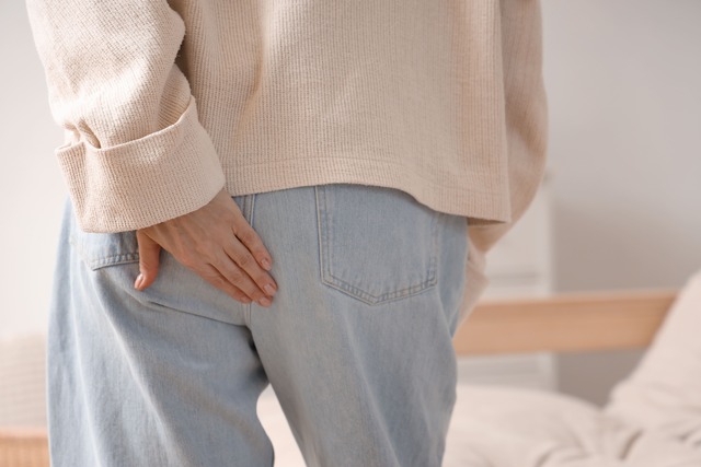 切れ痔の治し方を医師が解説！自宅でできるセルフケア