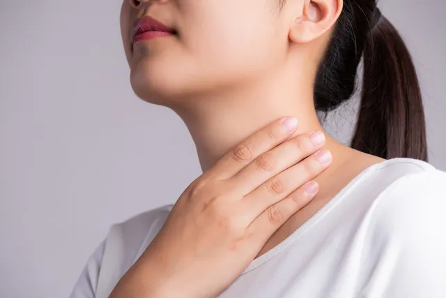 薬剤性食道炎（サプリメント潰瘍）とは？原因・治療法を解説